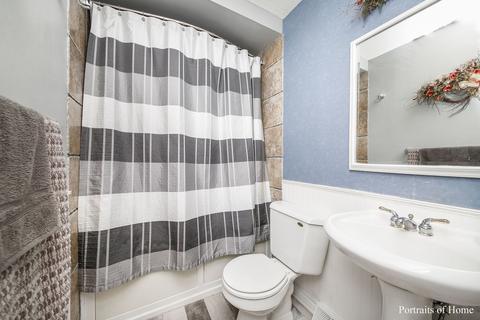 1020 Ash Rd, Hoffman Estates, IL 60169 photo 14