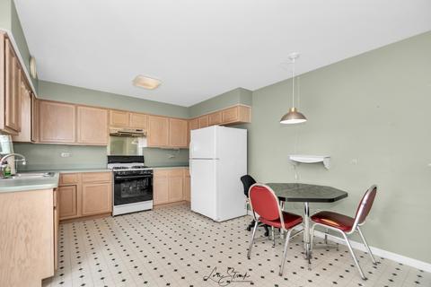 6914 Townsend Blvd, Plainfield, IL 60586 photo 4