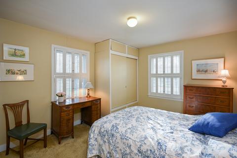 1819 E Indiana St, Wheaton, IL 60187 photo 9