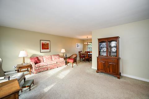 1819 E Indiana St, Wheaton, IL 60187 photo 4