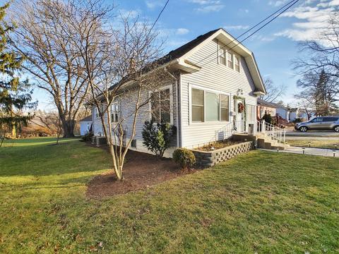 505 Willis St, Elgin, IL 60123 photo 2