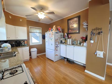 505 Willis St, Elgin, IL 60123 photo 14