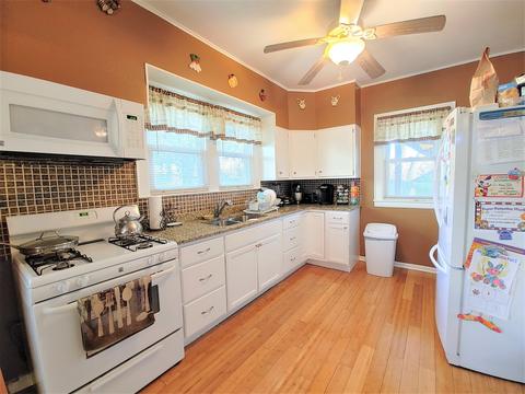505 Willis St, Elgin, IL 60123 photo 12