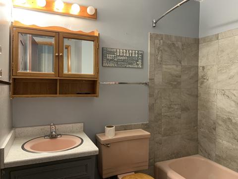 1100 W Merchant St, Kankakee, IL 60901 photo 8