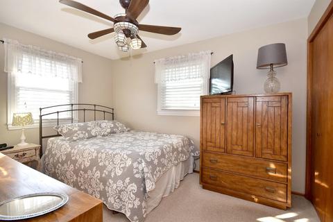 578 N Adele St, Elmhurst, IL 60126 photo 12