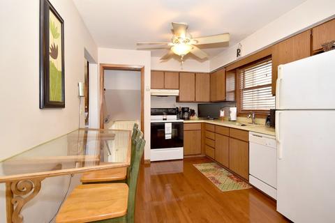 578 N Adele St, Elmhurst, IL 60126 photo 10