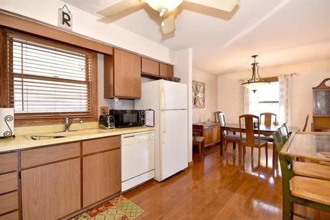 578 N Adele St, Elmhurst, IL 60126 photo 7