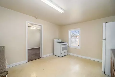 103 N Root St, Aurora, IL 60505 photo 8