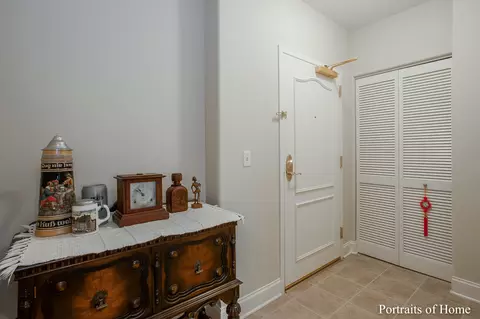 1 Itasca Pl #502, Itasca, IL 60143 photo 4