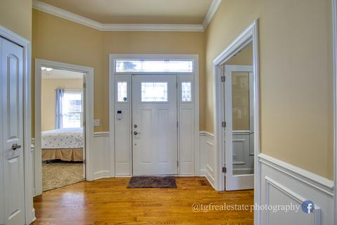 16523 S Mueller Cir, Plainfield, IL 60586 photo 2