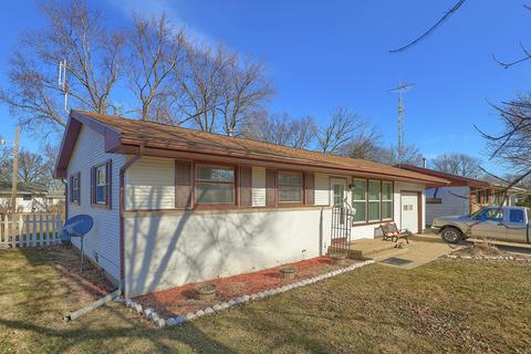 1463 Harper Dr, Rantoul, IL 61866 photo 3