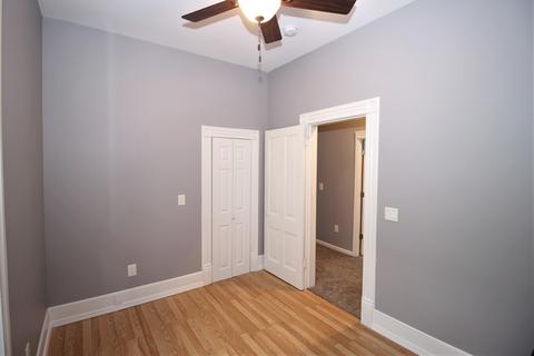 704 W Macarthur Ave, Bloomington, IL 61701 photo 9