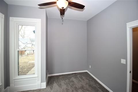 704 W Macarthur Ave, Bloomington, IL 61701 photo 11