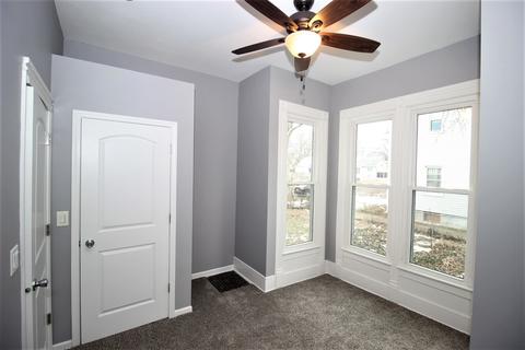 704 W Macarthur Ave, Bloomington, IL 61701 photo 12