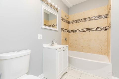 1411 E 67th Pl #2E, Chicago, IL 60637 photo 10