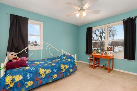 962 W Grant Dr, Des Plaines, IL 60016 photo 19