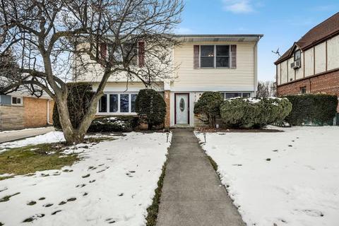 962 W Grant Dr, Des Plaines, IL 60016 photo 1