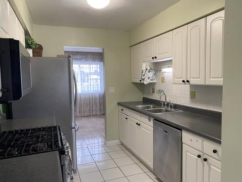 1781 Shoshonee Trl, Wheeling, IL 60090 photo 9