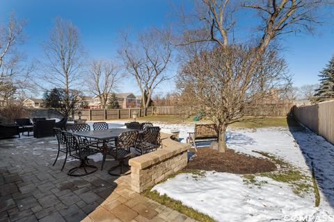 1632 Blackthorn Dr, Glenview, IL 60025 photo 23
