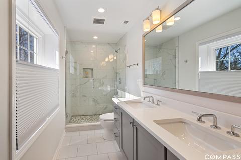 1632 Blackthorn Dr, Glenview, IL 60025 photo 13