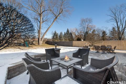 1632 Blackthorn Dr, Glenview, IL 60025 photo 22