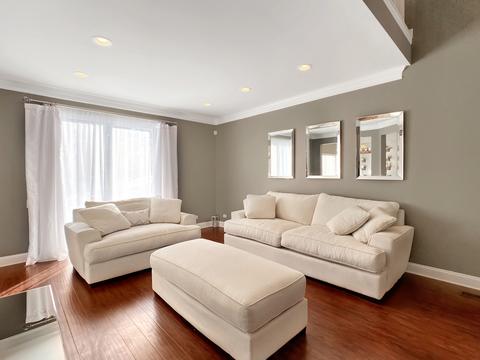 865 Mesa Dr, Elgin, IL 60123 photo 3
