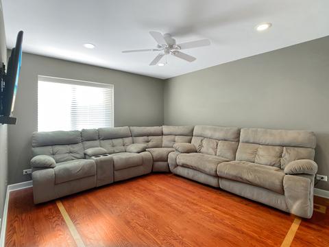 865 Mesa Dr, Elgin, IL 60123 photo 15