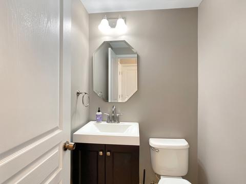 865 Mesa Dr, Elgin, IL 60123 photo 10