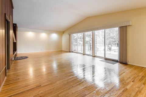 519 Normal Rd, Dekalb, IL 60115 photo 16