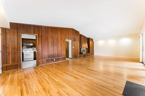 519 Normal Rd, Dekalb, IL 60115 photo 17
