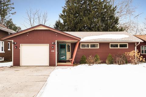 519 Normal Rd, Dekalb, IL 60115 photo 1