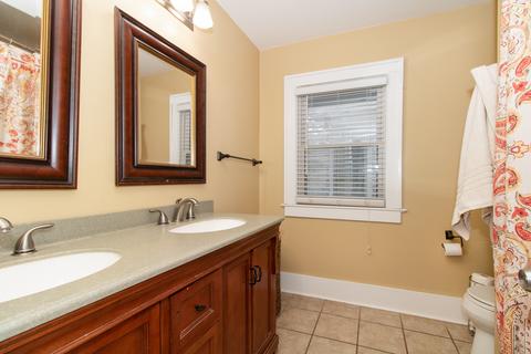 1401 E Jackson St, Bloomington, IL 61701 photo 26