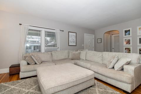 1401 E Jackson St, Bloomington, IL 61701 photo 9