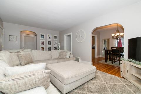 1401 E Jackson St, Bloomington, IL 61701 photo 10