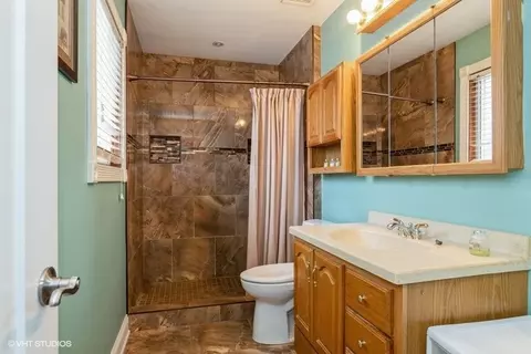 1011 Valley Ave, Mchenry, IL 60051 photo 16