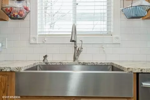 1011 Valley Ave, Mchenry, IL 60051 photo 8