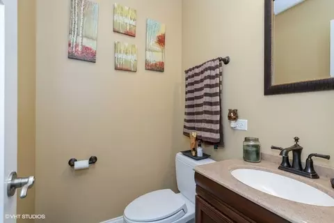 1011 Valley Ave, Mchenry, IL 60051 photo 11