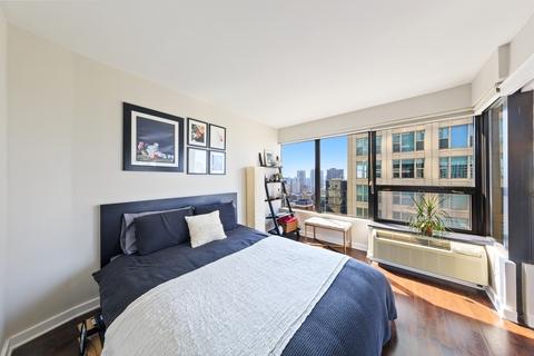 30 E Huron St #3107, Chicago, IL 60611 photo 8