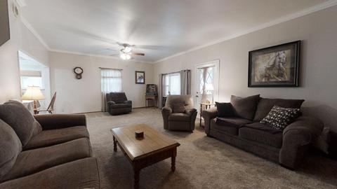 407 E Main St, Sidney, IL 61877 photo 9