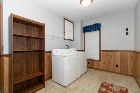 609 Empire St, Bloomington, IL 61701 photo 21