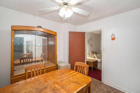 2129 E 96th St, Chicago, IL 60617 photo 5