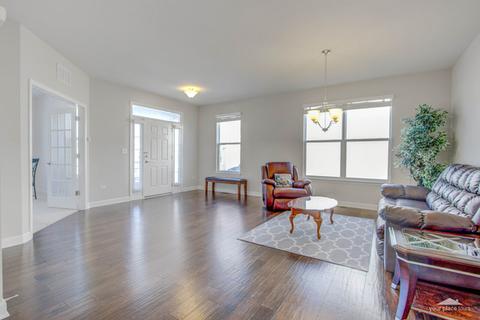2952 Trillium Ct E, Aurora, IL 60506 photo 5