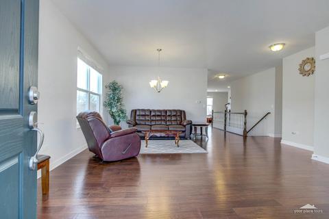 2952 Trillium Ct E, Aurora, IL 60506 photo 3