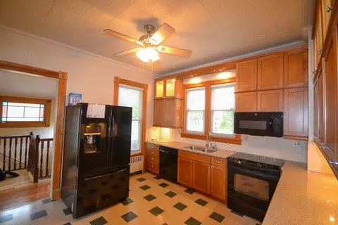 1609 Prospect Ave, Des Plaines, IL 60018 photo 8