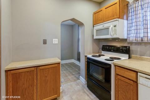 8010 44th Ct, Lyons, IL 60534 photo 7