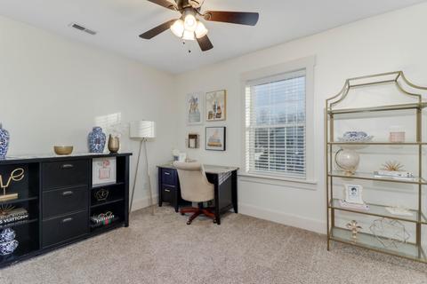 606 E Mulberry St, Bloomington, IL 61701 photo 32