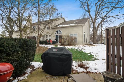 630 Cobblestone Ct, Elgin, IL 60120 photo 17