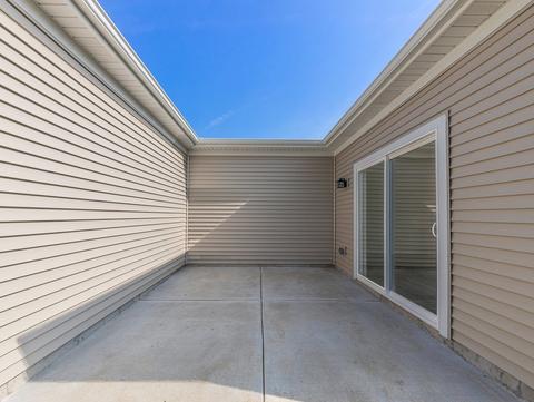 235 S Walnut St, Cortland, IL 60112 photo 17
