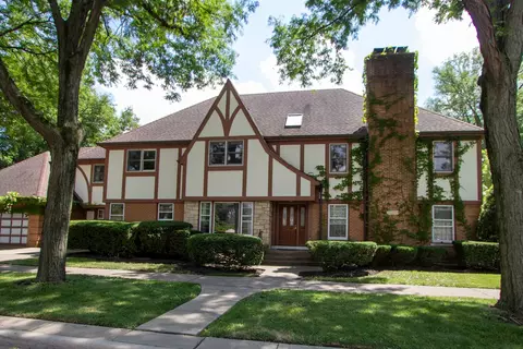 1147 Jackson Ave, River Forest, IL 60305 photo 1