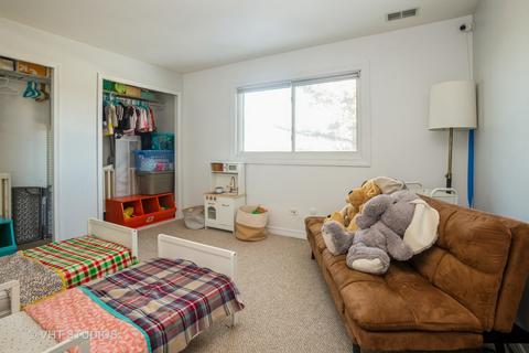 1925 E Oakton St #3B, Des Plaines, IL 60018 photo 11